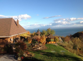  Auberge La Cote d'Or  Петит-Ривьер-Сен-Франсуа